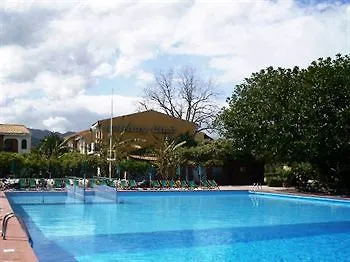 Club Naxos גיארדיני נאקסוס