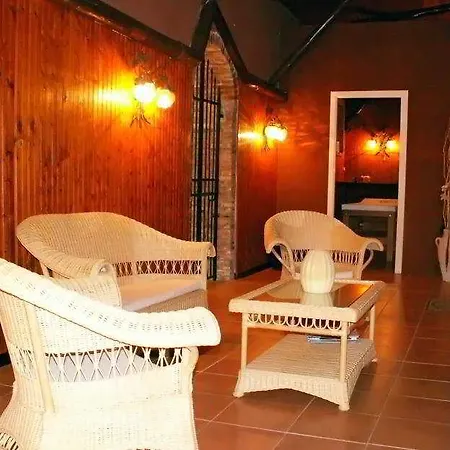מלון דירות Club Naxos 3*