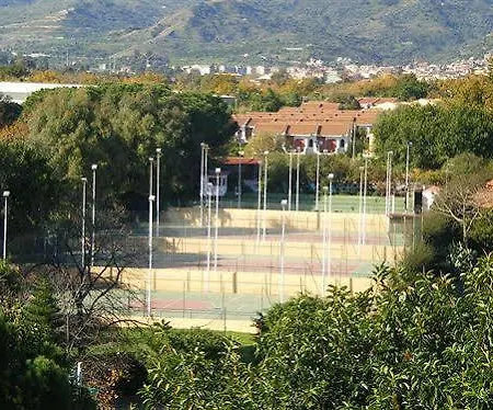 Club Naxos מלון דירות גיארדיני נאקסוס