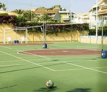 Club Naxos 3*